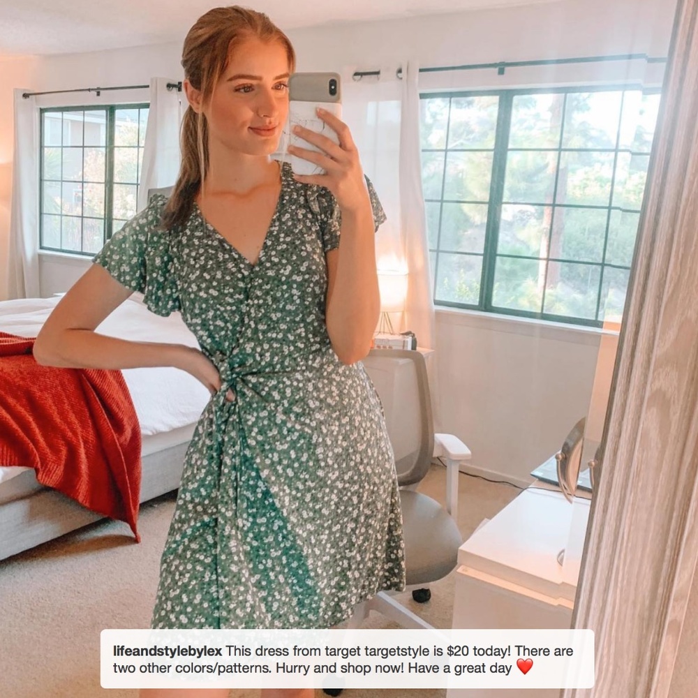 Trendy Green Dress with Flowers - Picture 1 of 13